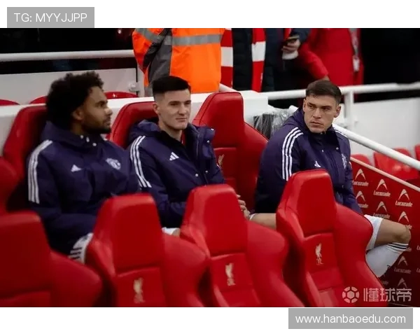 曼晚称塞维利亚关注齐尔克泽并认为其风格更契合西班牙联赛之需求